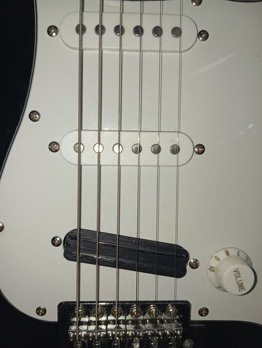 Электрогитара fender
