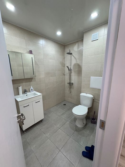 Дава се под наем Тристаен апартамент в Свиленград - 88 кв.м за 612 € - Снимка #9