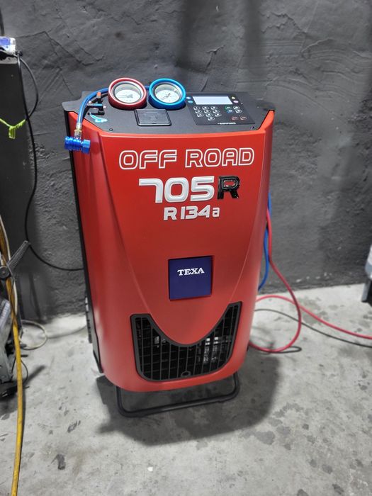 Incarcare cu  freon R134a și 1234yf