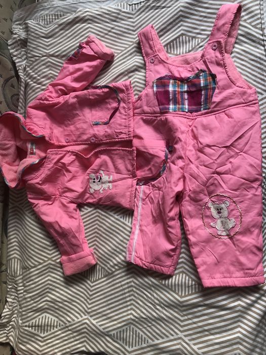 Продам девочковые комбенизон недорого