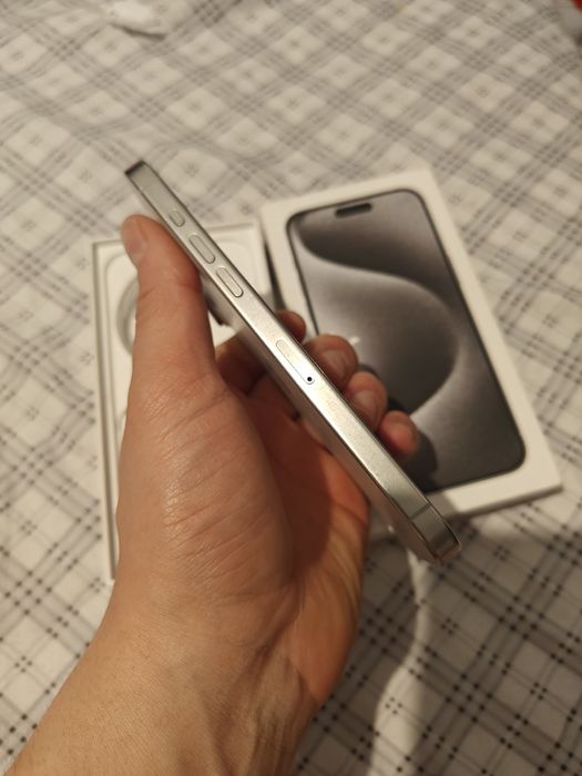 iPhone 15 Pro Max Alb 256GB