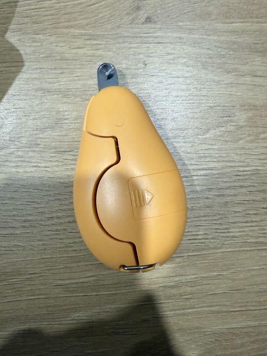 Ножица за нокти с LED светлина