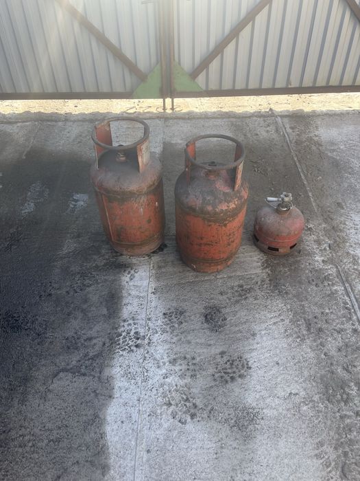 Газовый балон 27 и 5 л.