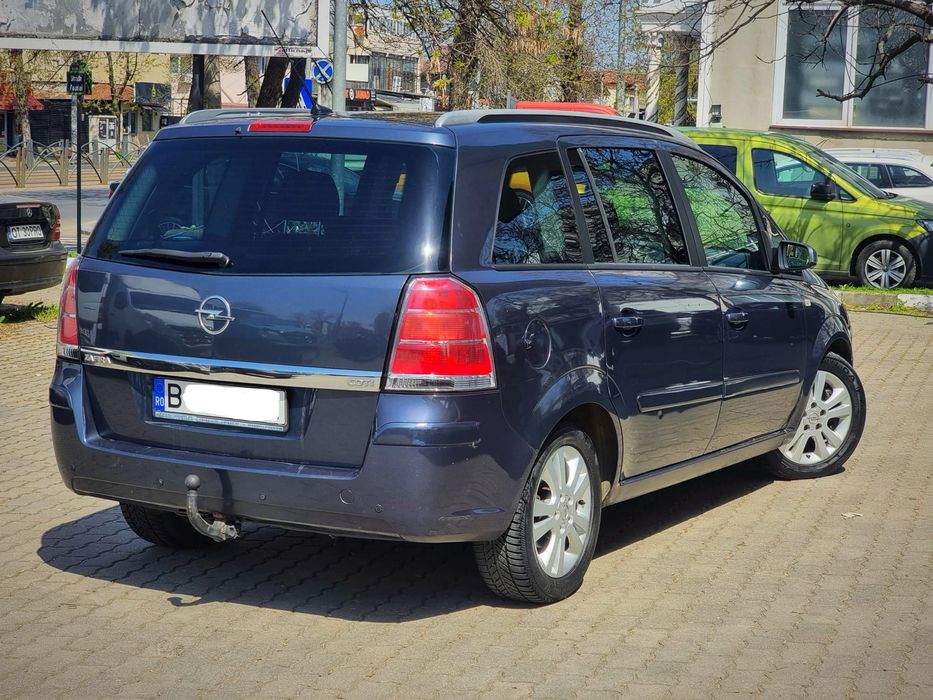 Parc Auto/Opel Zafira/2.0D/7 Locuri