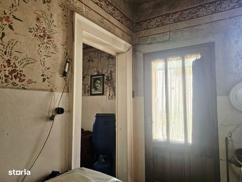 De vânzare apartament cu o cameră situat pe strada Evreilor Deportați — fotografia 2