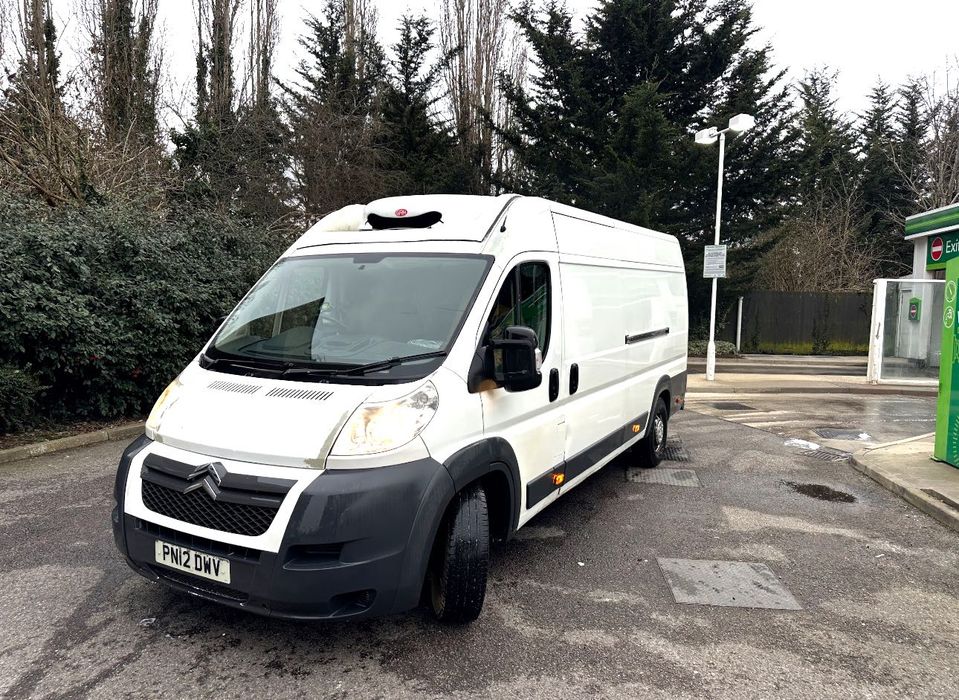 Продавам Citroen relay 2012 хладилен