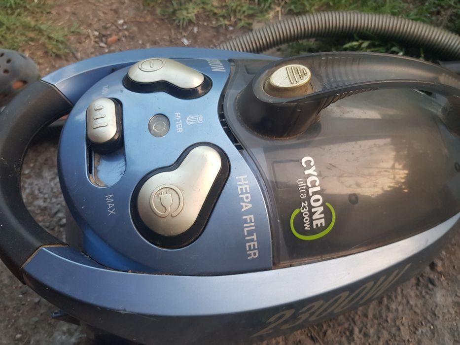Electrolux Cylone Ultra 2300W Прахосмукачка