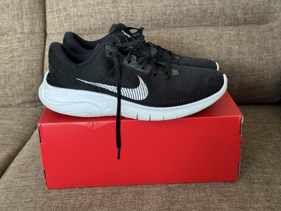 Nike Flex experience run 11 marimea 44.5