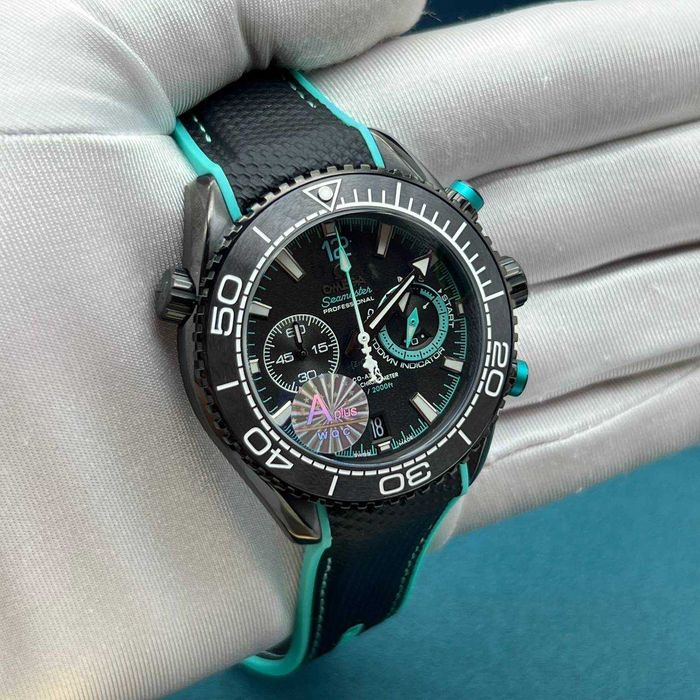 Omega seamaster planet черно-зелено