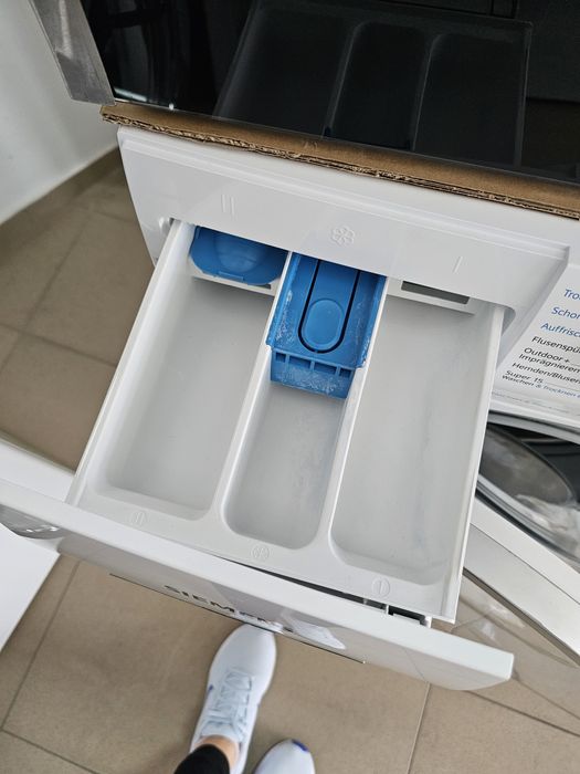 Пералня със сушилня SIEMENS İQ890