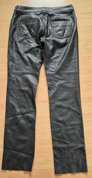 Дамски кожен панталон от естествена кожа