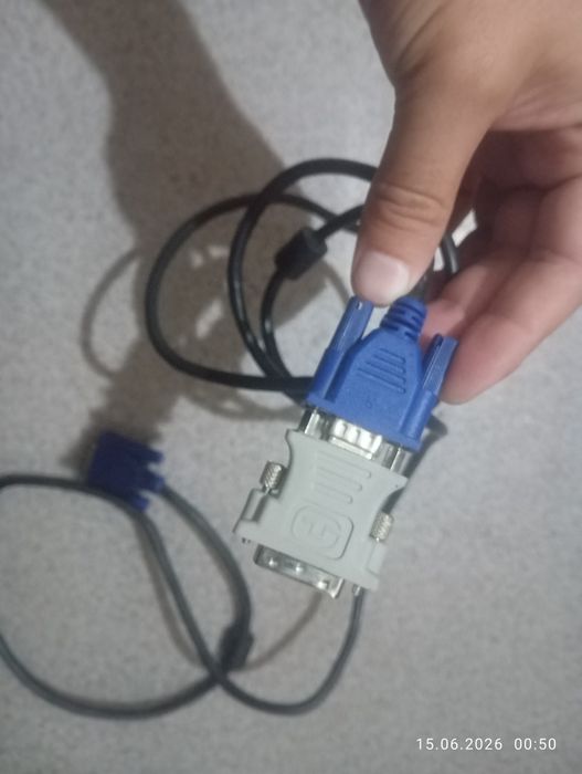 VGA кабель с пееходником DVI