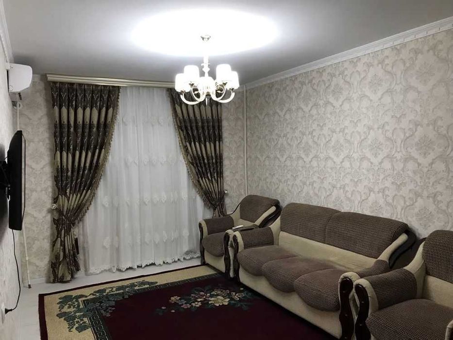 Сдаётся квартира на Караташ...