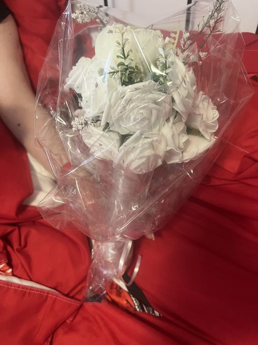 Buchet de flori pentru evenimente 80 Ron