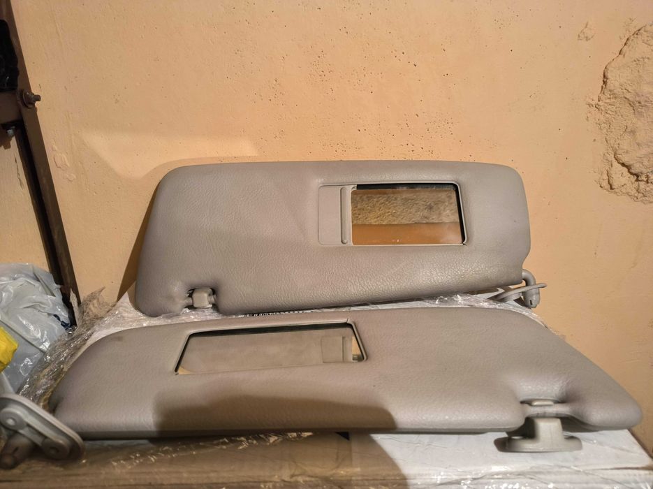 Части за BMW е36 – сенници,  лайсни, капачки за джанти и др.