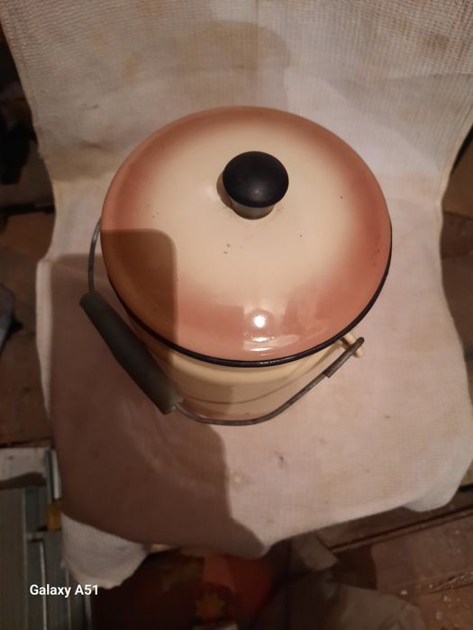 Тазы эмалированные