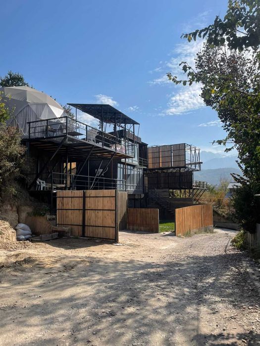 продам участок в городе