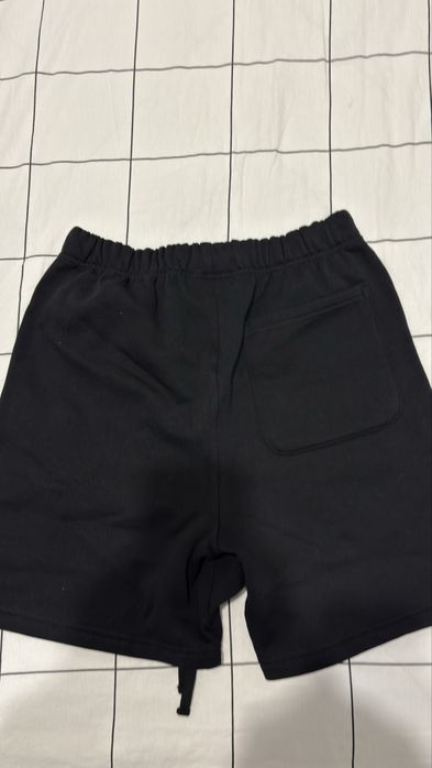 Essentials shorts шорти