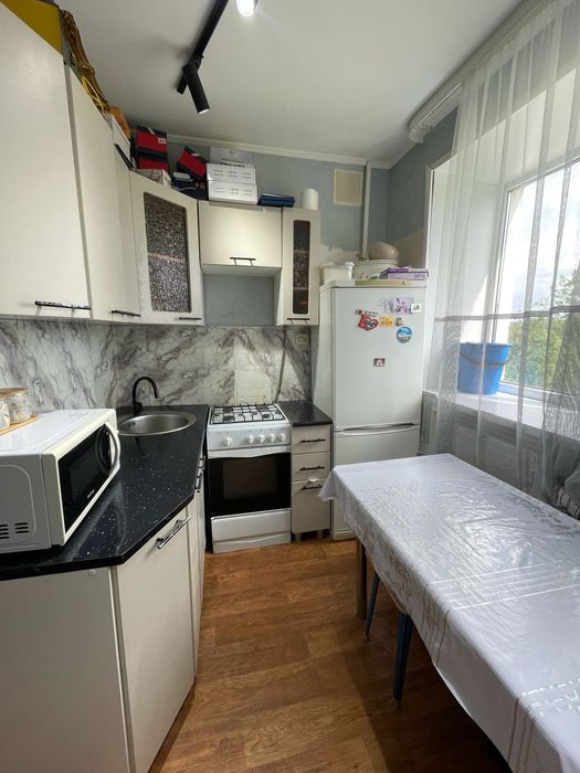 Продам 3 комнатный квартир