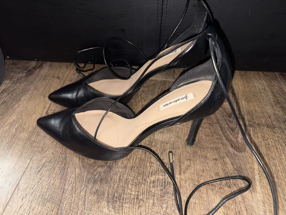 Дамски обувки на ток Stradivarius