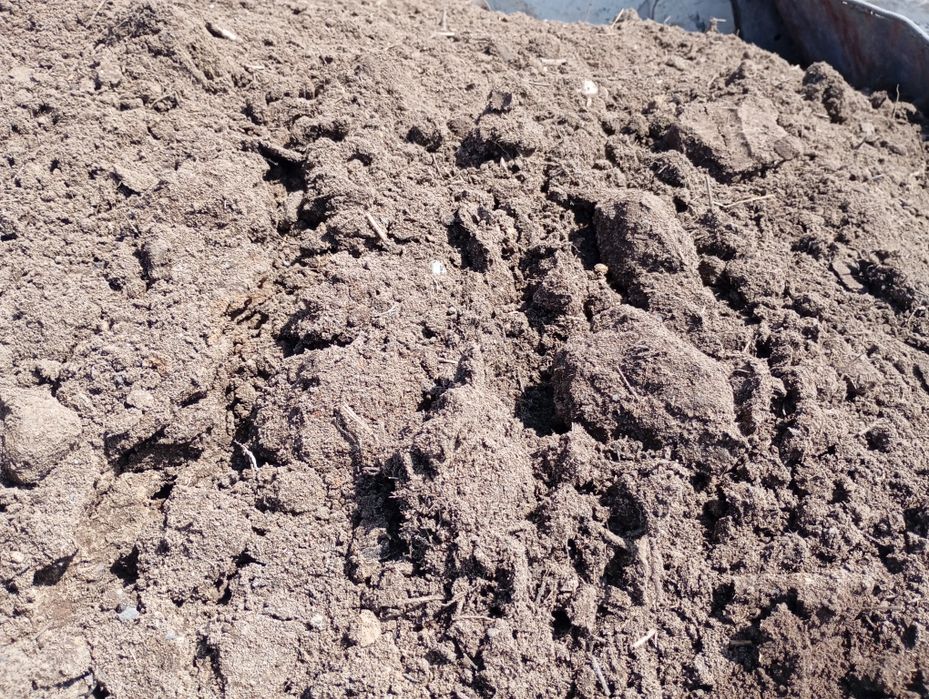 Продам Навоз, Гравий, Щебень, Песок, Глину