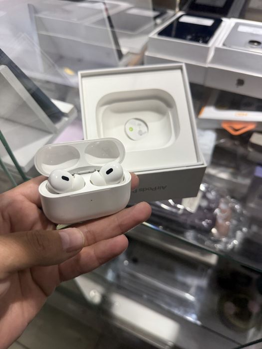 Airepods pro2 с шумоподавлением