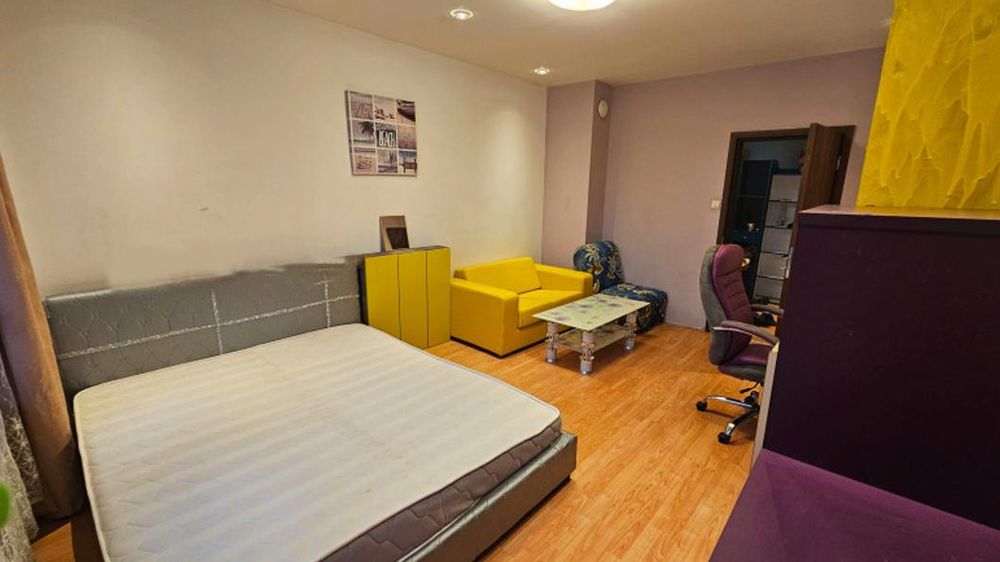 Дава се под наем Тристаен апартамент в София, Овча купел 1 - 95 кв.м за 690 € - Снимка #1