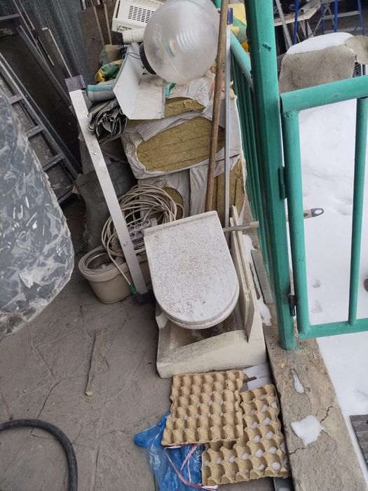 Продам инсталляцию в сборе с унитазом