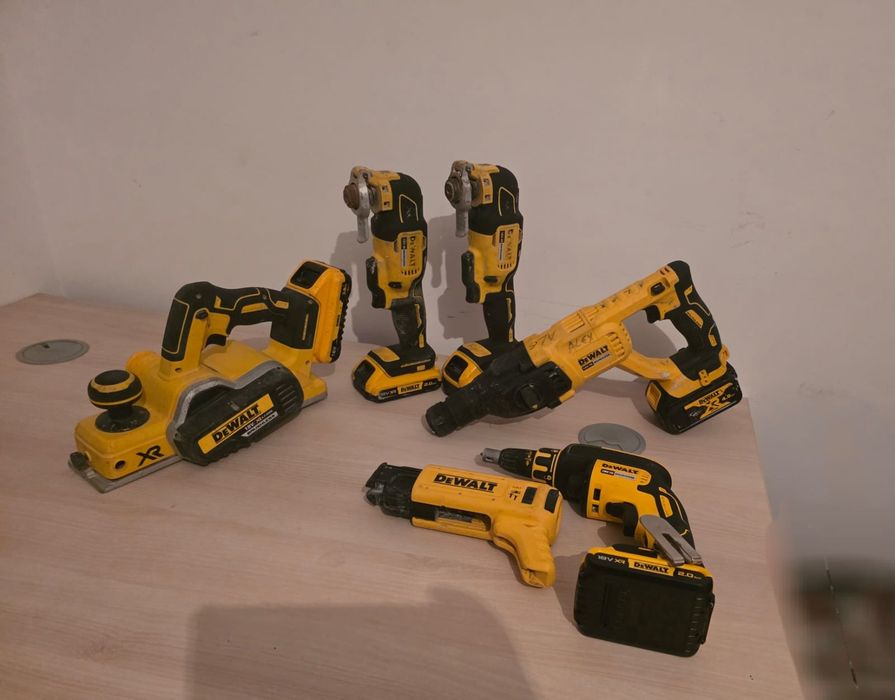 Unelte pe acumulator DeWalt rindea, filetanta rigips, multicuter