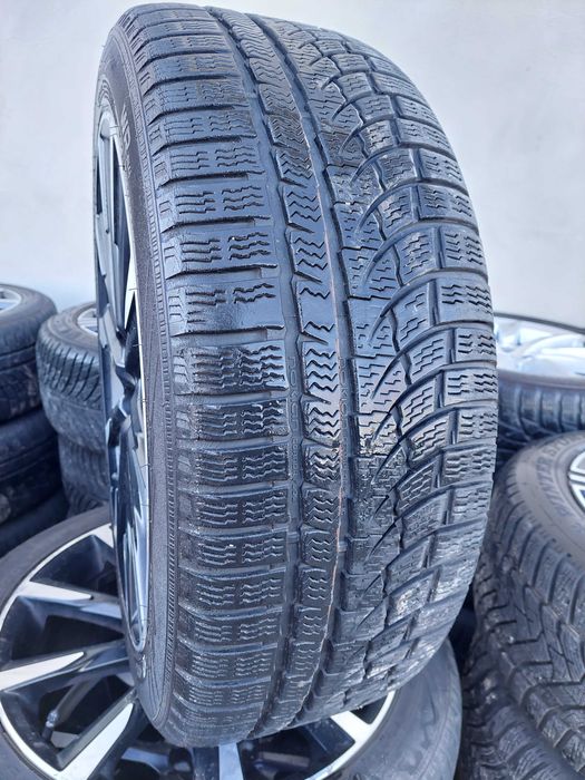 Set 4 anvelope Nokian wr4 235 45 r19 ci129