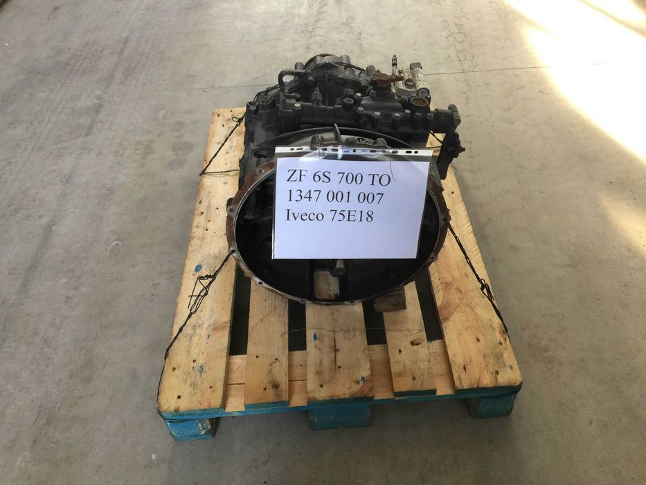 Cutie de viteze ZF 1347 001 007 - Piese camion Iveco Eurocargo 75E18