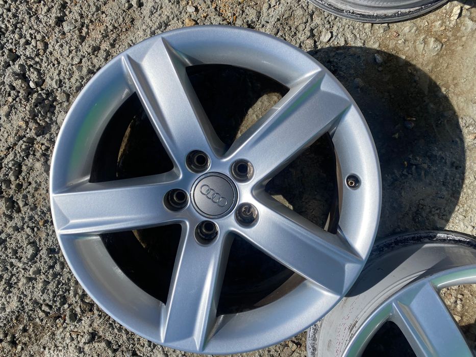 Оригинални джанти за Audi 17