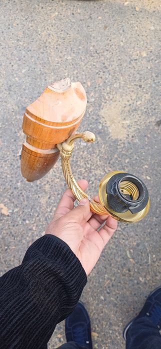 Продаётся светильник бра