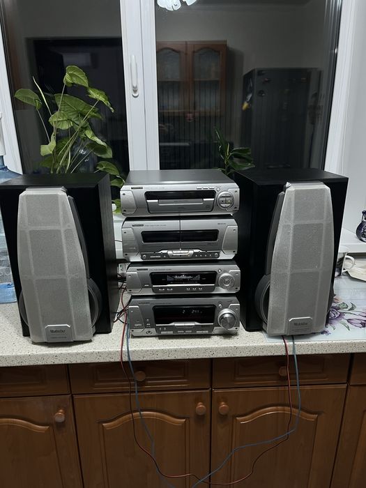 Продам музыкальный центр