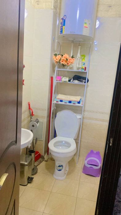 2 honali 3 qavat 73 kv shahar markazidan