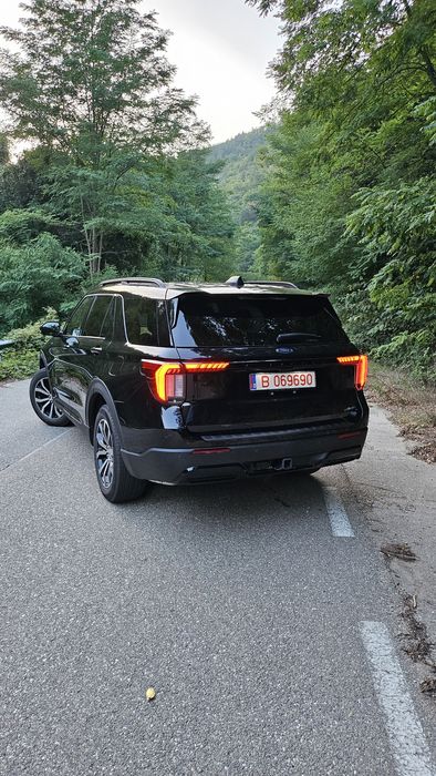 Ford Explorer ST-LINE 2.3 Ecoboost 2025