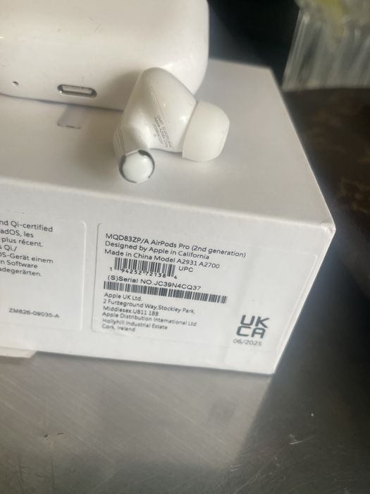 apple airpods pro 2 гаранция до 04.04.2026