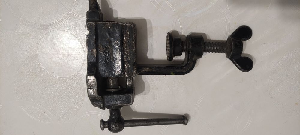 Продам мини-тиски