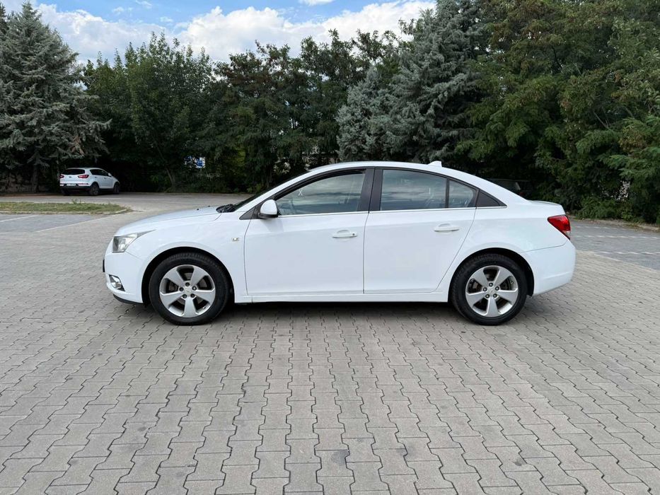 Chevrolet Cruze LT 2011