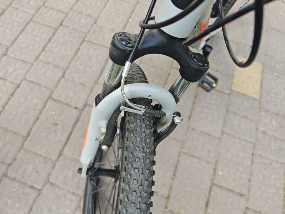 Велосипед Giant 24