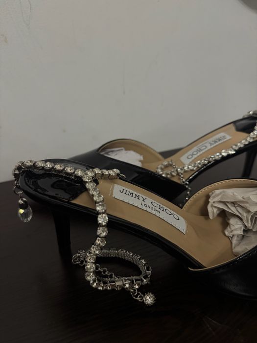 Jimmy Choo черни токчета с кристали 40 номер