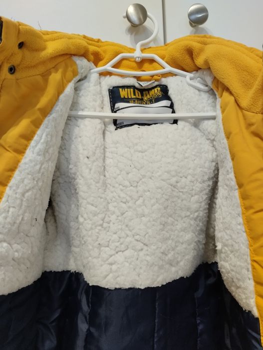 Куртка 2000 тенге