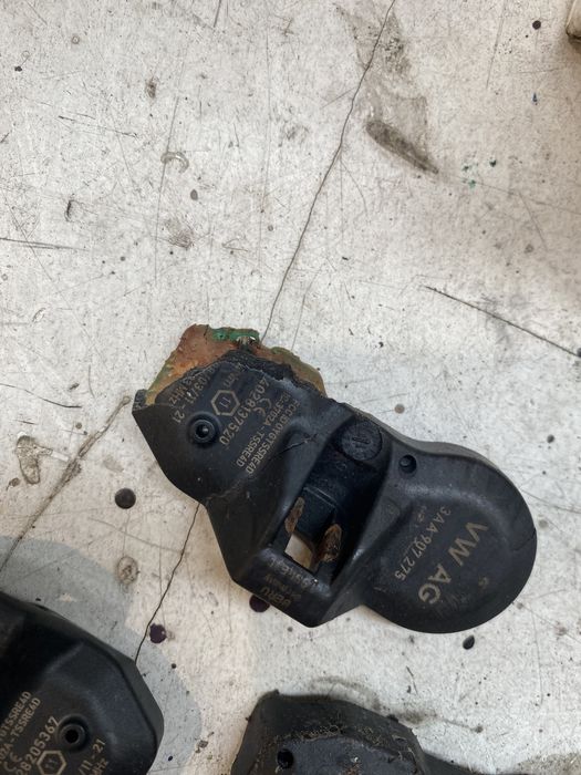 датчик налягане в гуми пасат 6 7 цц passat 6 7 cc