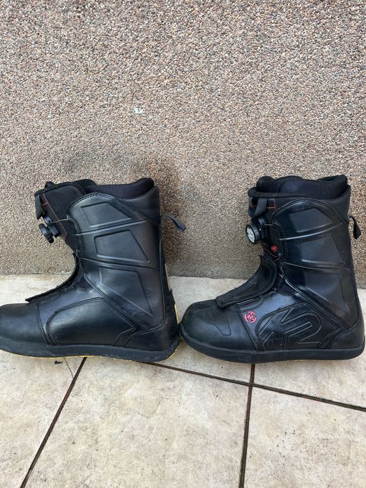 Vand boots / buti k2 marimea 46