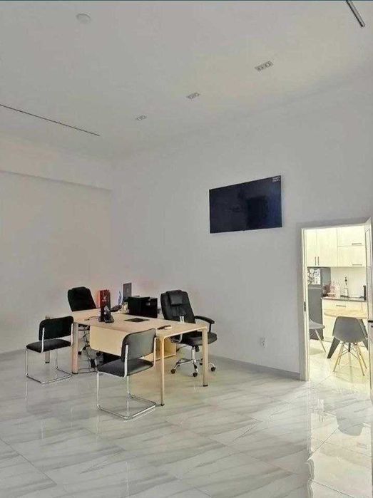 Продаётся Нежилое в Новостройке!  М Улугбек,  Ор-р  Олтин Тепа  67м2