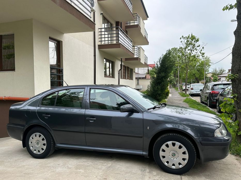 Skoda Octavia 109.000 KM 1.6 Benzina 105 CP An fabricatie 2008