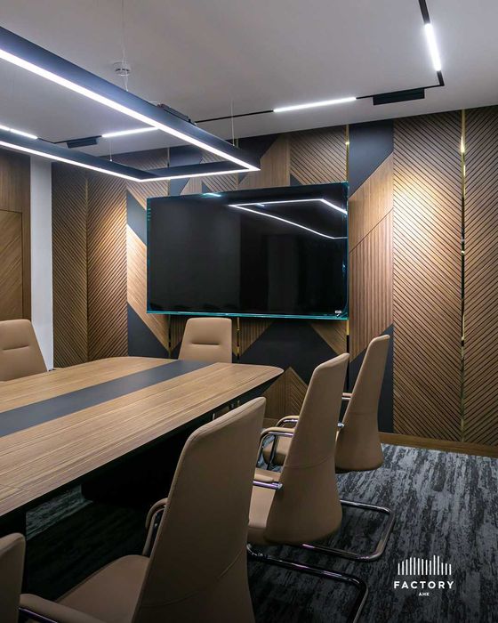 Мебель и обшивка — для госучреждений и крупных заказов