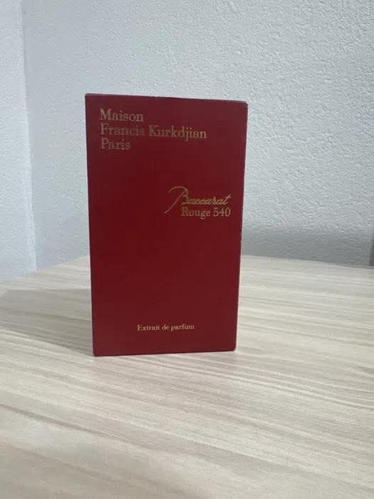 Nad дамски и мъжки парфюми