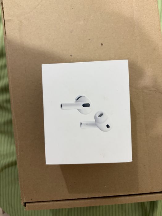 Оригинальные AirPods Pro 3
