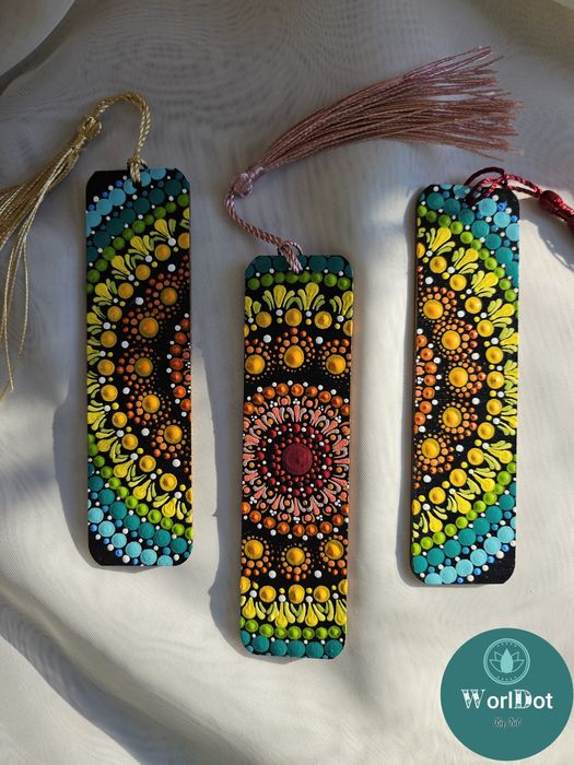 Книгоразделители WorlDot